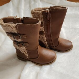 NWOT RACHEL SHOES Toddler Size 6 Brown Boots Sherpa Buckle Fall
